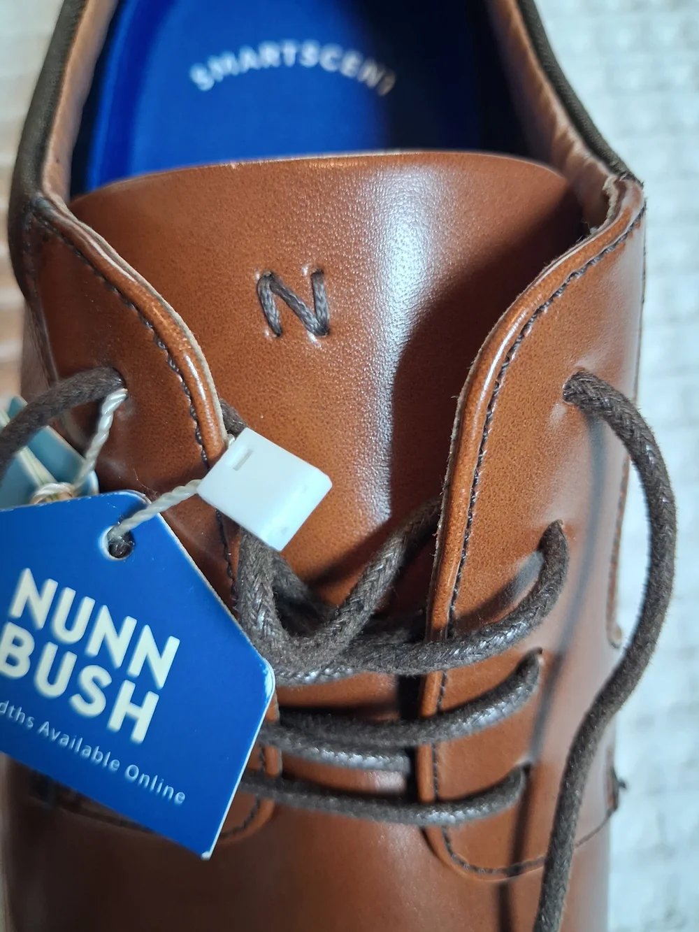 Nunn Bush 